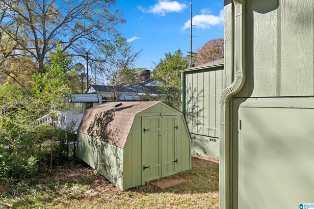 1333 CRESTHILL ROAD, Birmingham, AL 35213