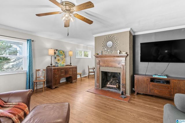 1333 CRESTHILL ROAD, Birmingham, AL 35213