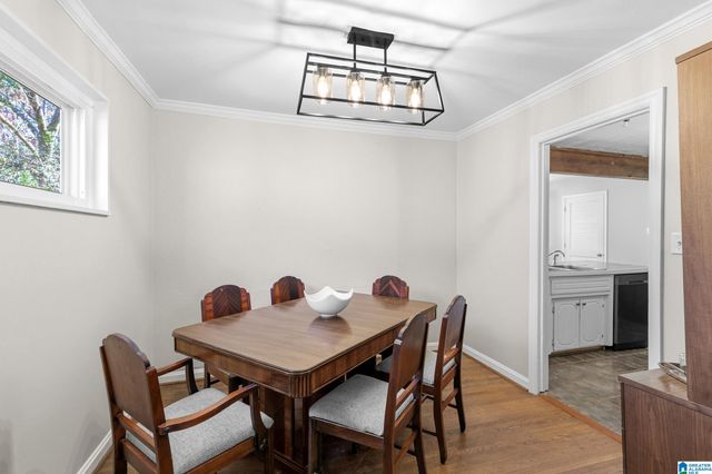 1333 CRESTHILL ROAD, Birmingham, AL 35213