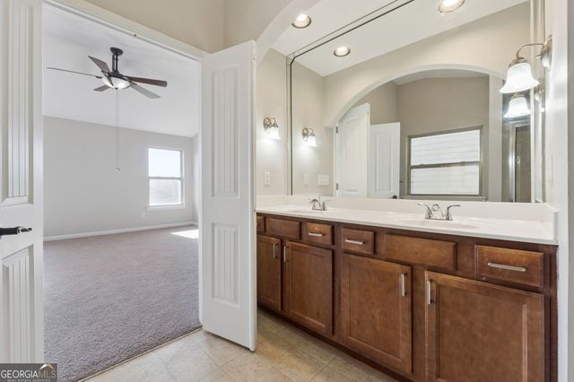 4940 Rapahoe Trail, Atlanta, GA 30349