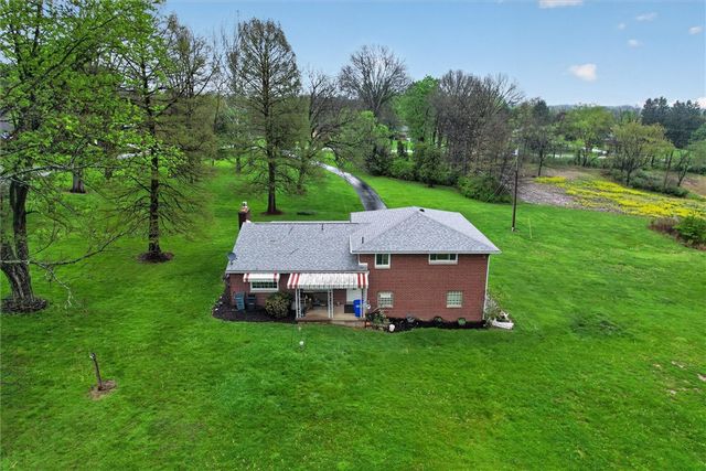 214 S Pike Road, Buffalo Twp, PA 16055
