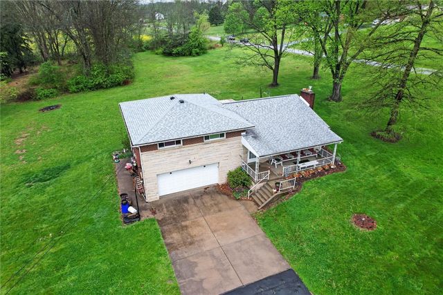 214 S Pike Road, Buffalo Twp, PA 16055