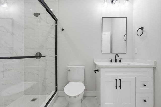 30 Mill St, Holliston, MA 01746