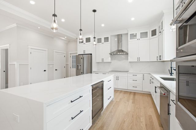 30 Mill St, Holliston, MA 01746