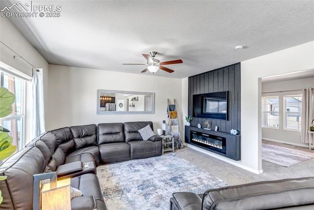 7222 Peachleaf Drive, Colorado Springs, CO 80925