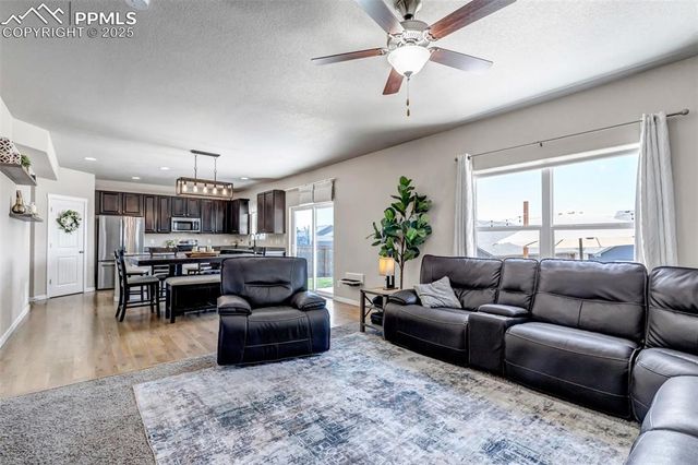 7222 Peachleaf Drive, Colorado Springs, CO 80925