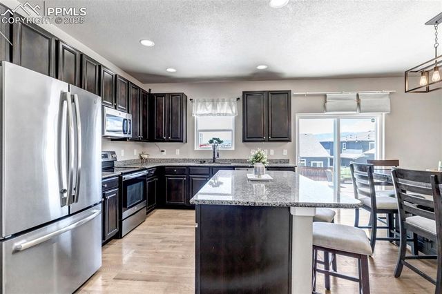 7222 Peachleaf Drive, Colorado Springs, CO 80925