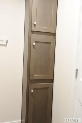 411 8th Street, Idaho Falls, ID 83401