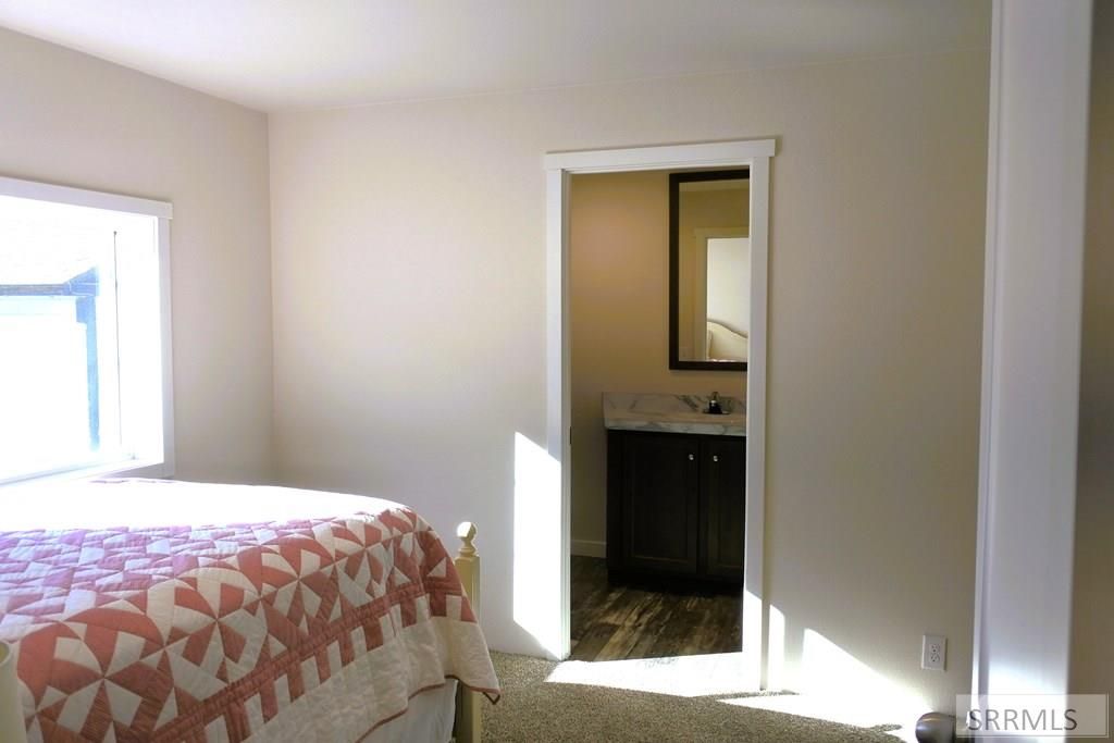 Image 5 of property listing at 411 8th Street, Idaho Falls, ID 83401