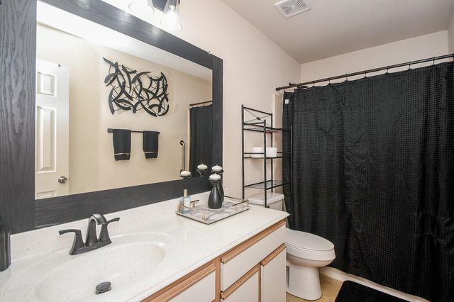 15726 Acorn Clearing Path, Houston, TX 77044