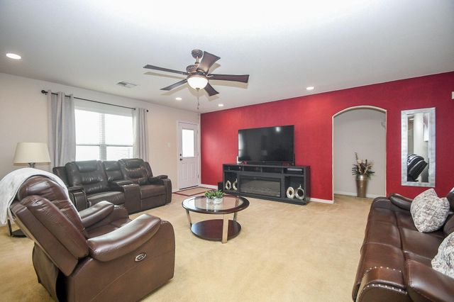 15726 Acorn Clearing Path, Houston, TX 77044