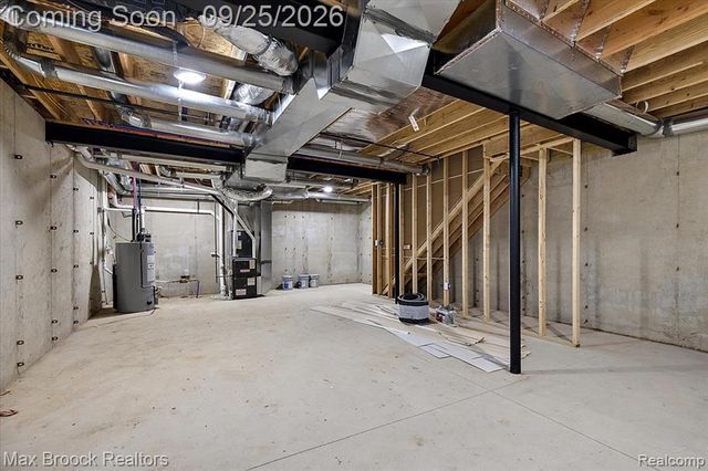 27828 Groveland Street, Madison Heights, MI 48071
