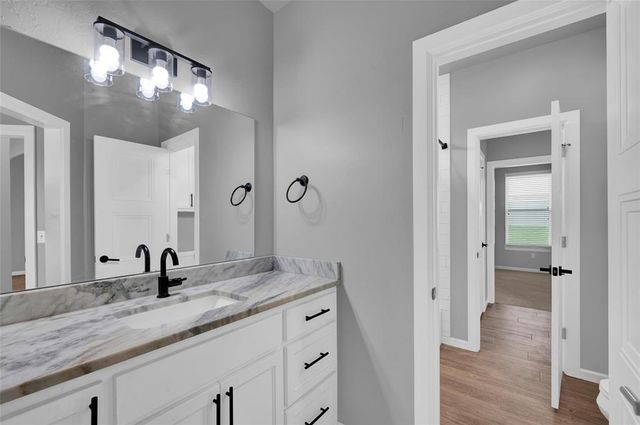 2704 Woodlawn Court, Shawnee, OK 74804