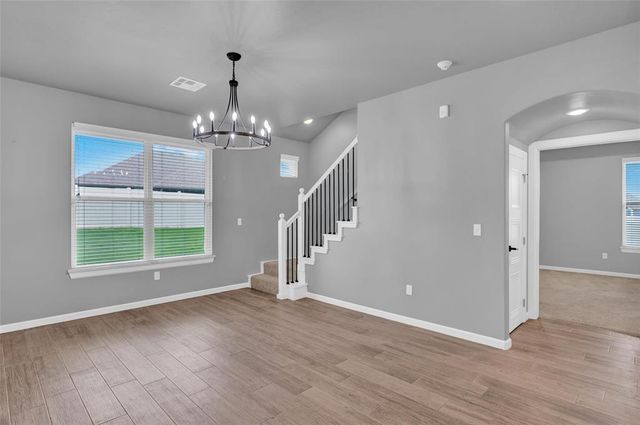 2704 Woodlawn Court, Shawnee, OK 74804