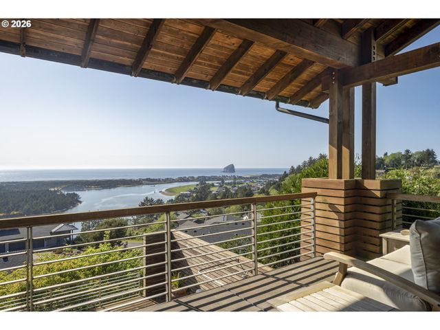 7850 BROOTEN MOUNTAIN Loop, Pacific City, OR 97135