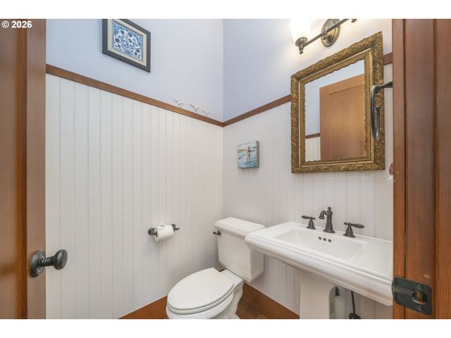 7850 BROOTEN MOUNTAIN Loop, Pacific City, OR 97135