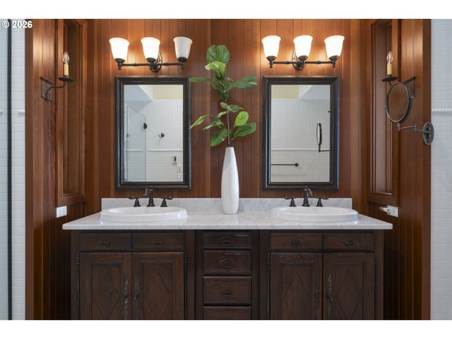 7850 BROOTEN MOUNTAIN Loop, Pacific City, OR 97135