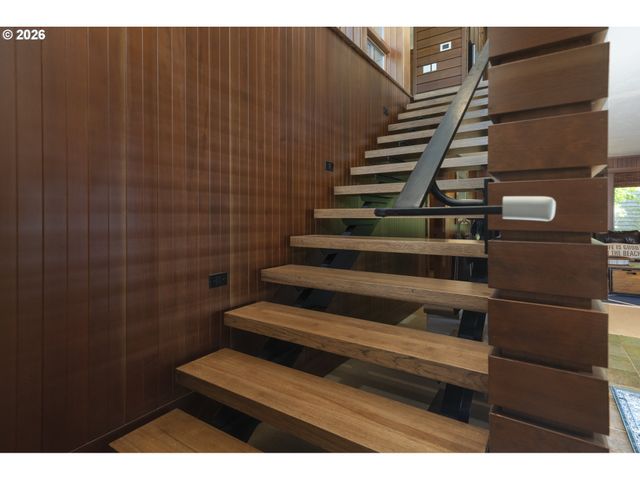 7850 BROOTEN MOUNTAIN Loop, Pacific City, OR 97135