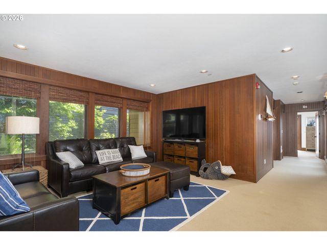 7850 BROOTEN MOUNTAIN Loop, Pacific City, OR 97135