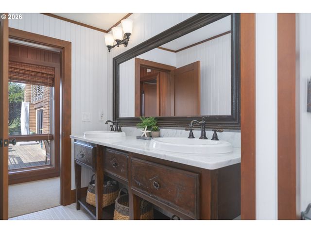 7850 BROOTEN MOUNTAIN Loop, Pacific City, OR 97135