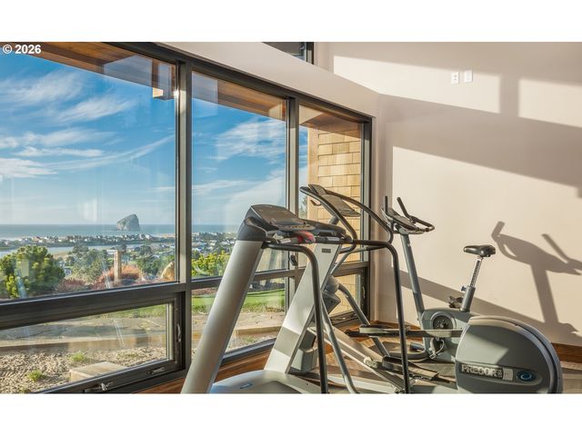 7850 BROOTEN MOUNTAIN Loop, Pacific City, OR 97135