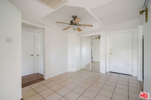 7640 Oso Avenue 217, Winnetka (los Angeles), CA 91306