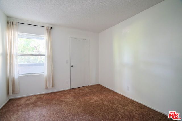 7640 Oso Avenue 217, Winnetka (los Angeles), CA 91306