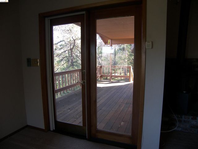 21076 Hillcroft Dr., Groveland, CA 95321