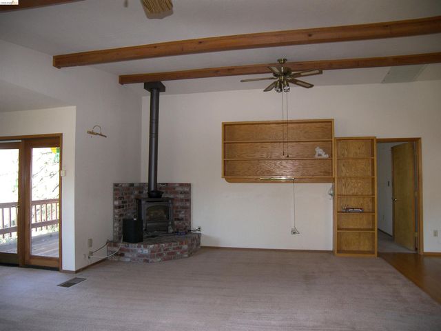 21076 Hillcroft Dr., Groveland, CA 95321