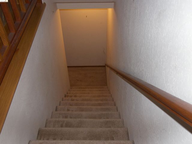 21076 Hillcroft Dr., Groveland, CA 95321