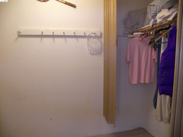 21076 Hillcroft Dr., Groveland, CA 95321