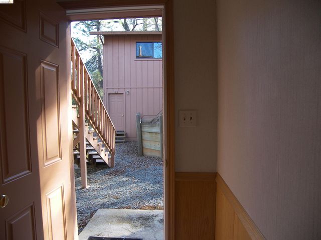 21076 Hillcroft Dr., Groveland, CA 95321