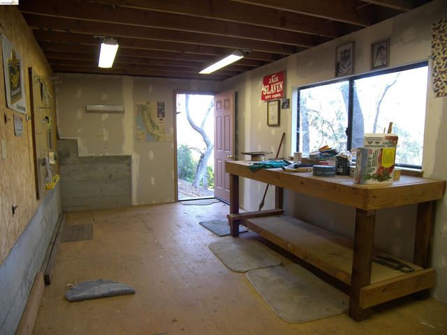 21076 Hillcroft Dr., Groveland, CA 95321