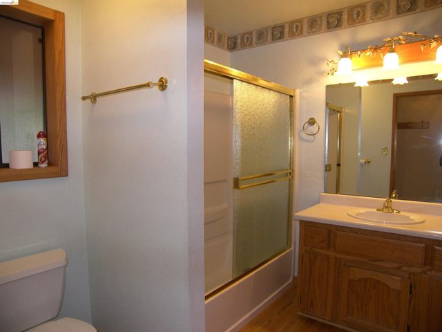 21076 Hillcroft Dr., Groveland, CA 95321