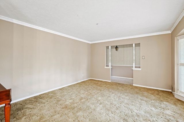 10310 Mosscrest Drive, Dallas, TX 75238