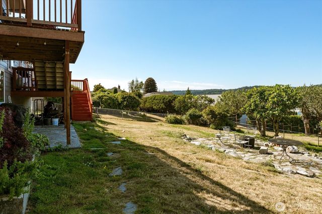 479 Elderberry Street, Oak Harbor, WA 98277