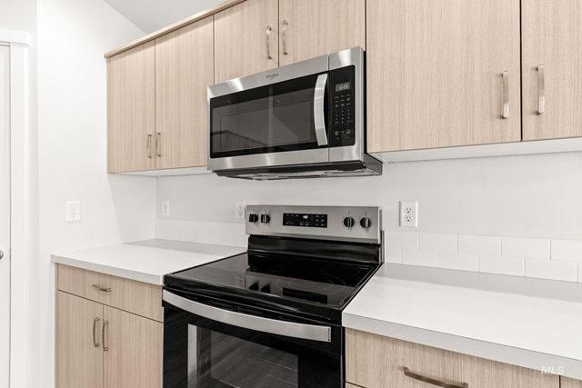 13736 Inman Ct, Caldwell, ID 83607