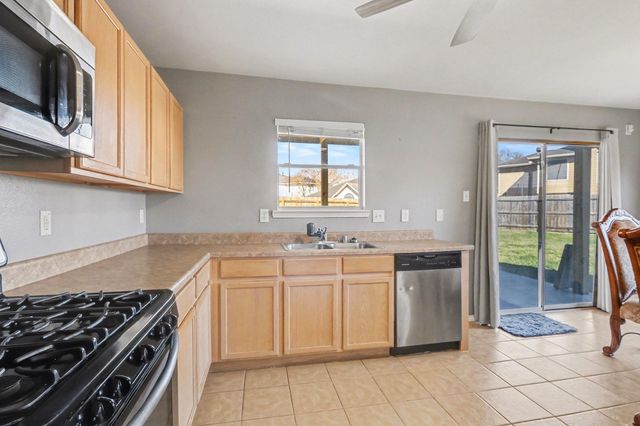 7922 Cedar View Street, Baytown, TX 77523