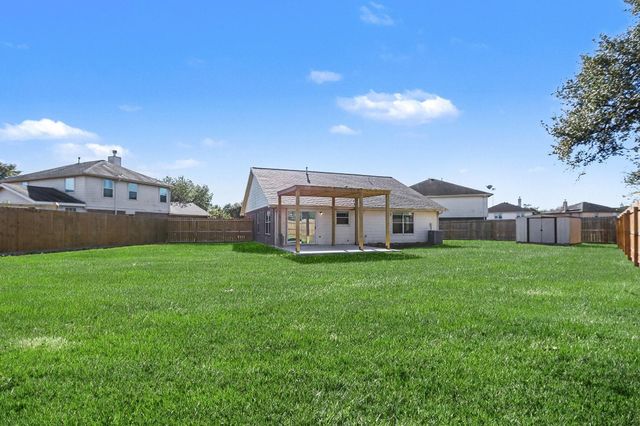 7922 Cedar View Street, Baytown, TX 77523