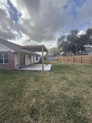 7922 Cedar View Street, Baytown, TX 77523