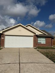 7922 Cedar View Street, Baytown, TX 77523