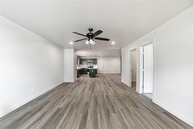 1417 Mallard Drive Drive, Del City, OK 73115