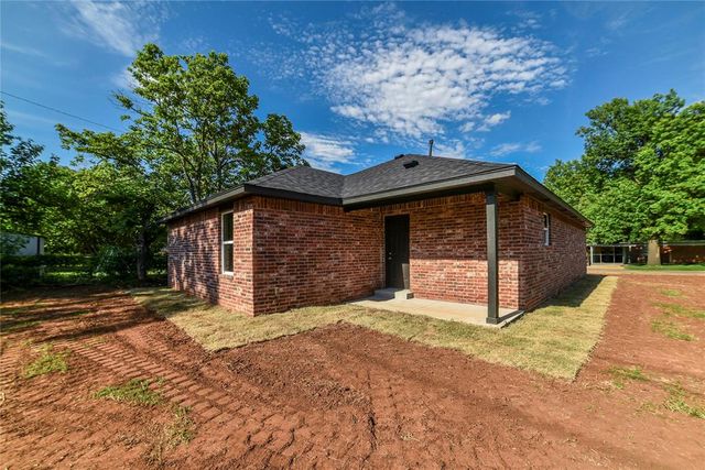 1417 Mallard Drive Drive, Del City, OK 73115