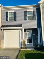 505 HILLSDALE PL, Martinsburg, WV 25403