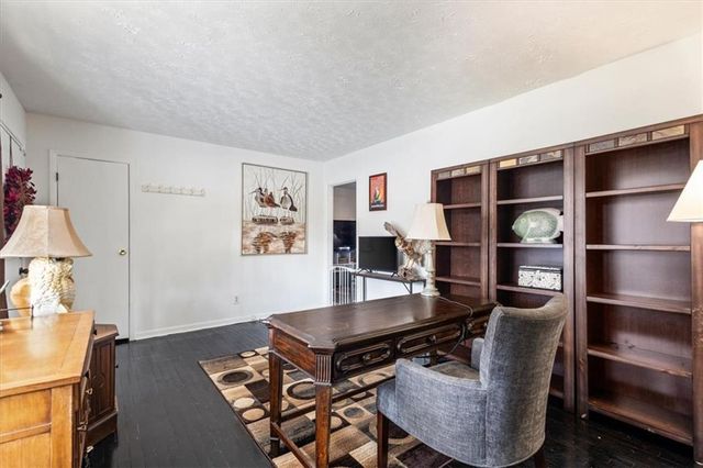 1590 Debbie SW Drive, Mableton, GA 30126