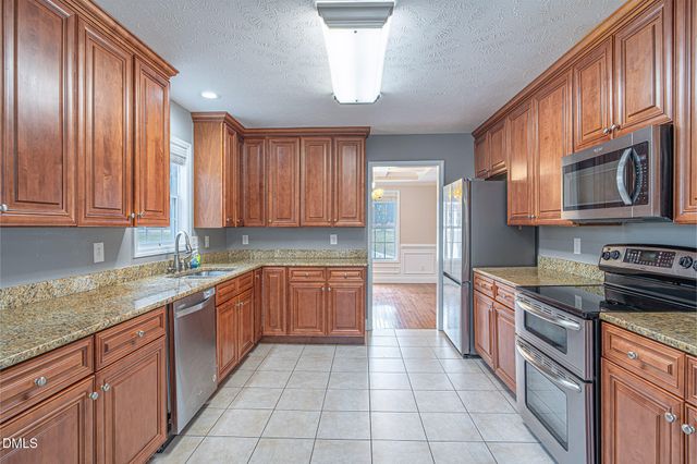 36 Riviera Lane, Sanford, NC 27332