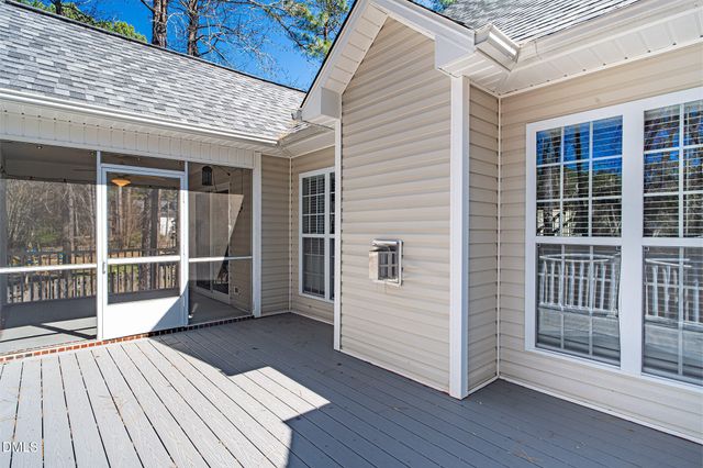 36 Riviera Lane, Sanford, NC 27332