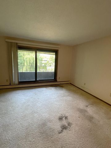 7500 Cahill Road 311C, Edina, MN 55439