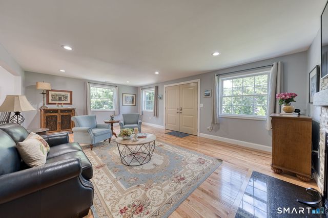 268 Toll Gate Road, Glastonbury, CT 06073