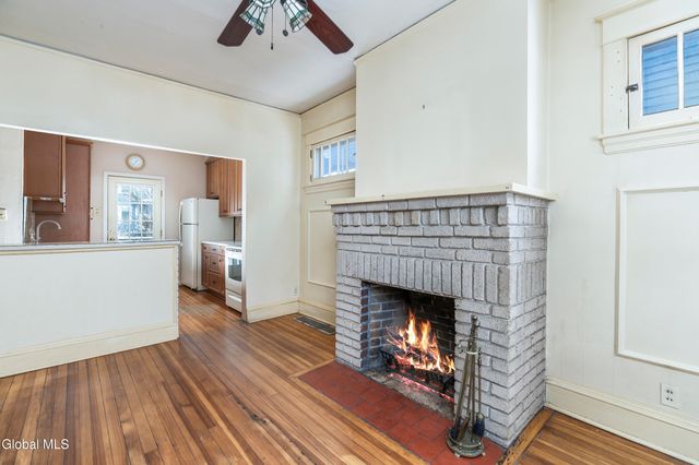 18 Fairlawn Avenue, Albany, NY 12203